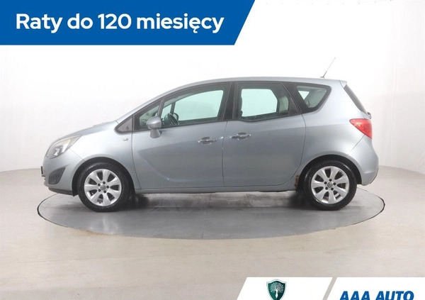 Opel Meriva cena 19000 przebieg: 258372, rok produkcji 2010 z Żarów małe 191